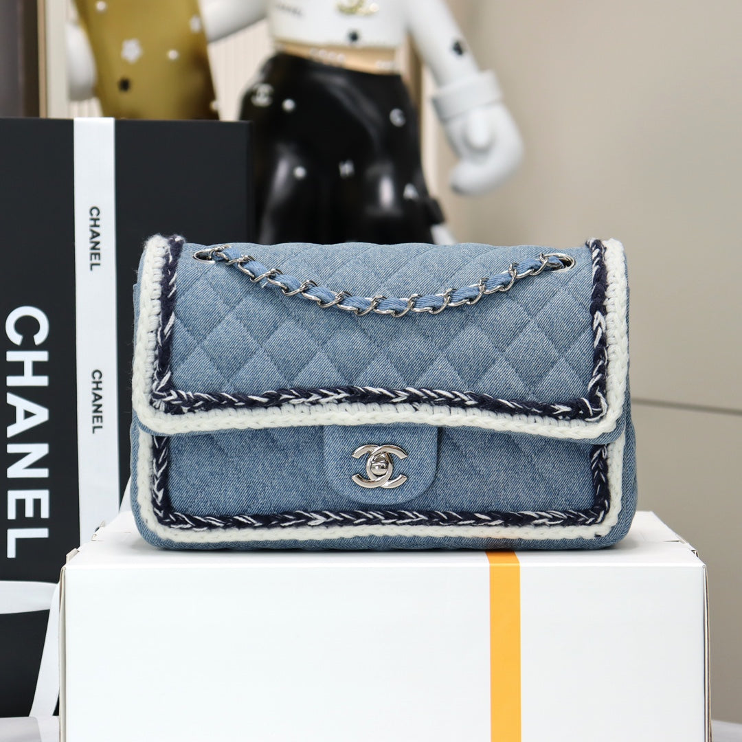 CHANEL 25S FLAP BAG 25 CM IN LIGHT BLUE DENIM