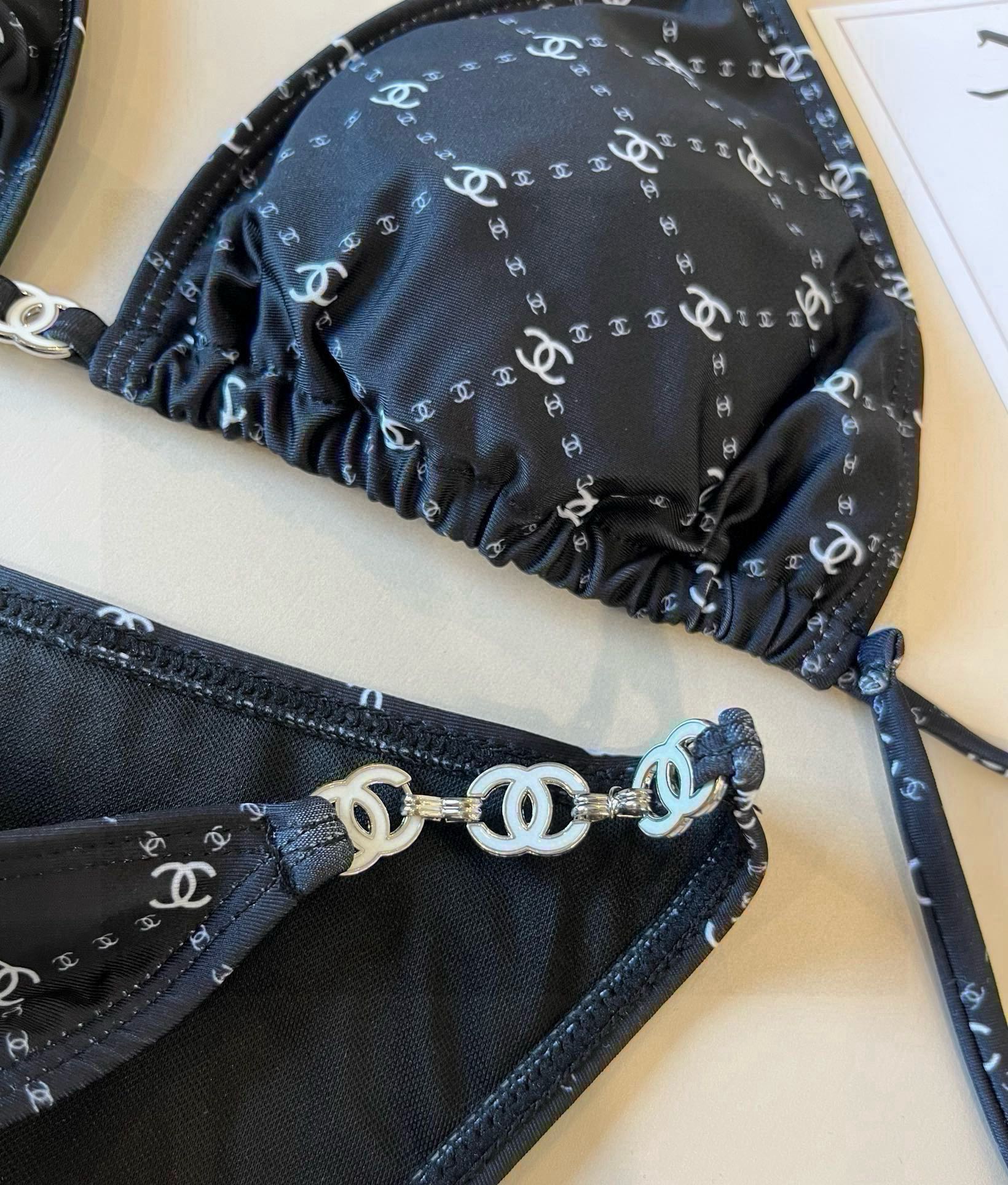 CC BIKINI SWIMSUIT SET IN BLACK AND WHITE PLAID 629230