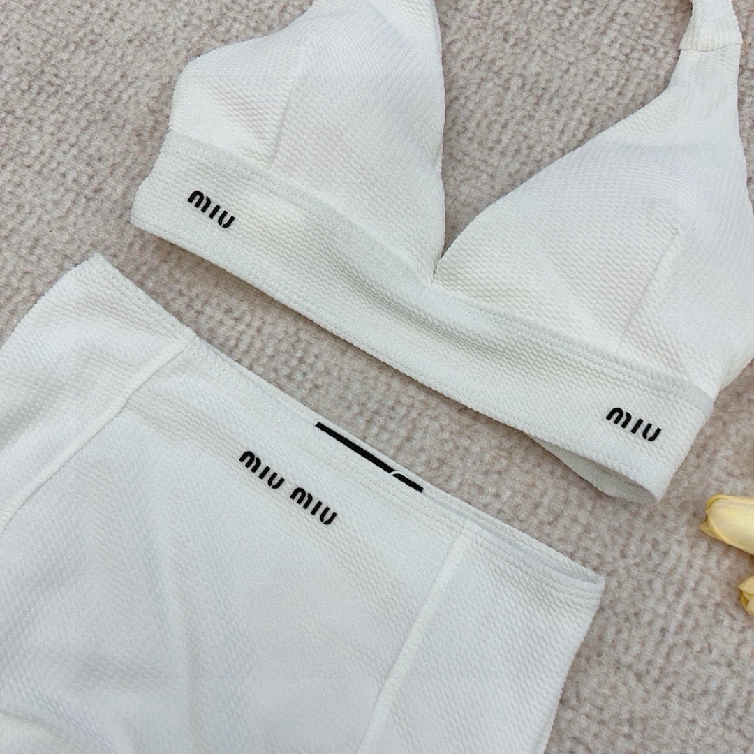 CHANEL BIKINI 25S TWO PIECE IN 743996