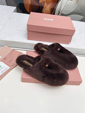 MIUMIU 26S MULES IN DARK BROWN SHEARLING 