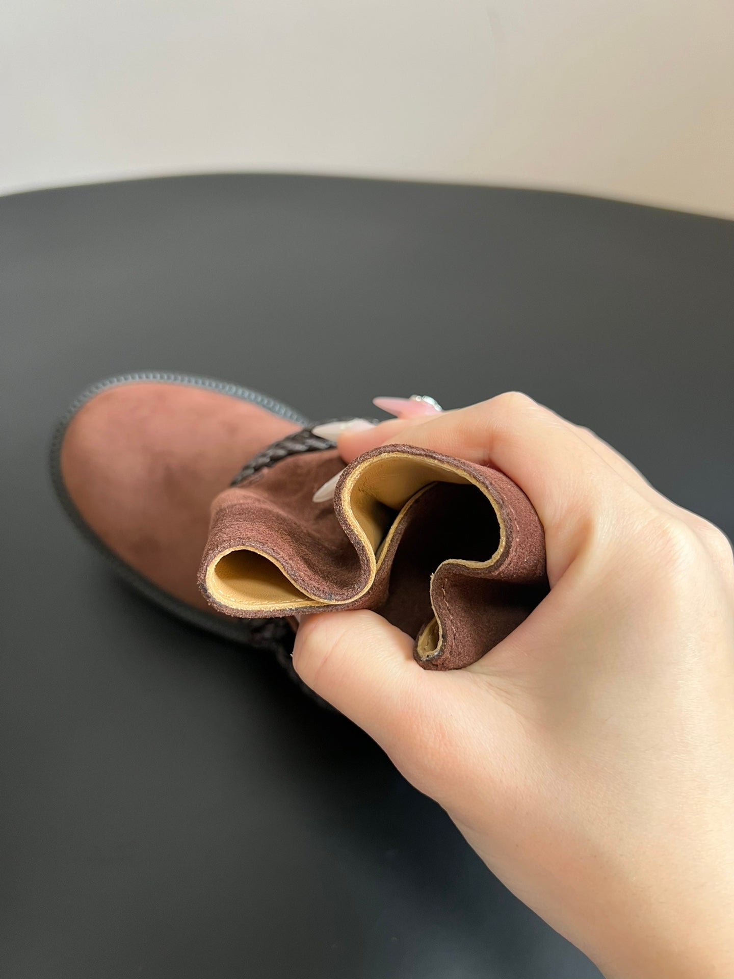 BOTTEGA VENETA 26S ANKLE BOOTS IN BROWN SUEDE