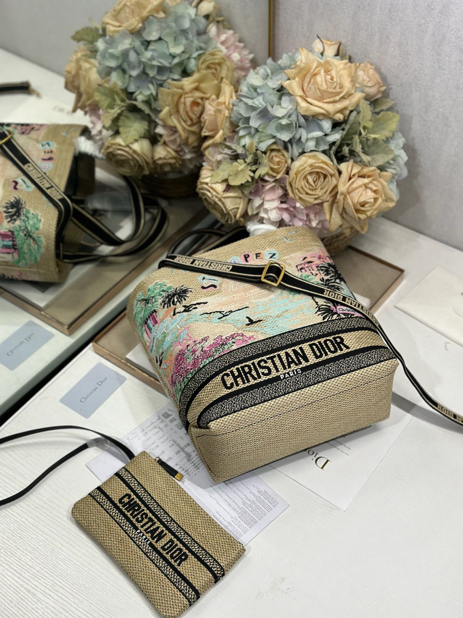 DIOR 26S BOOK TOTE BAG 25 IN MUTICOLOR RAFFIA