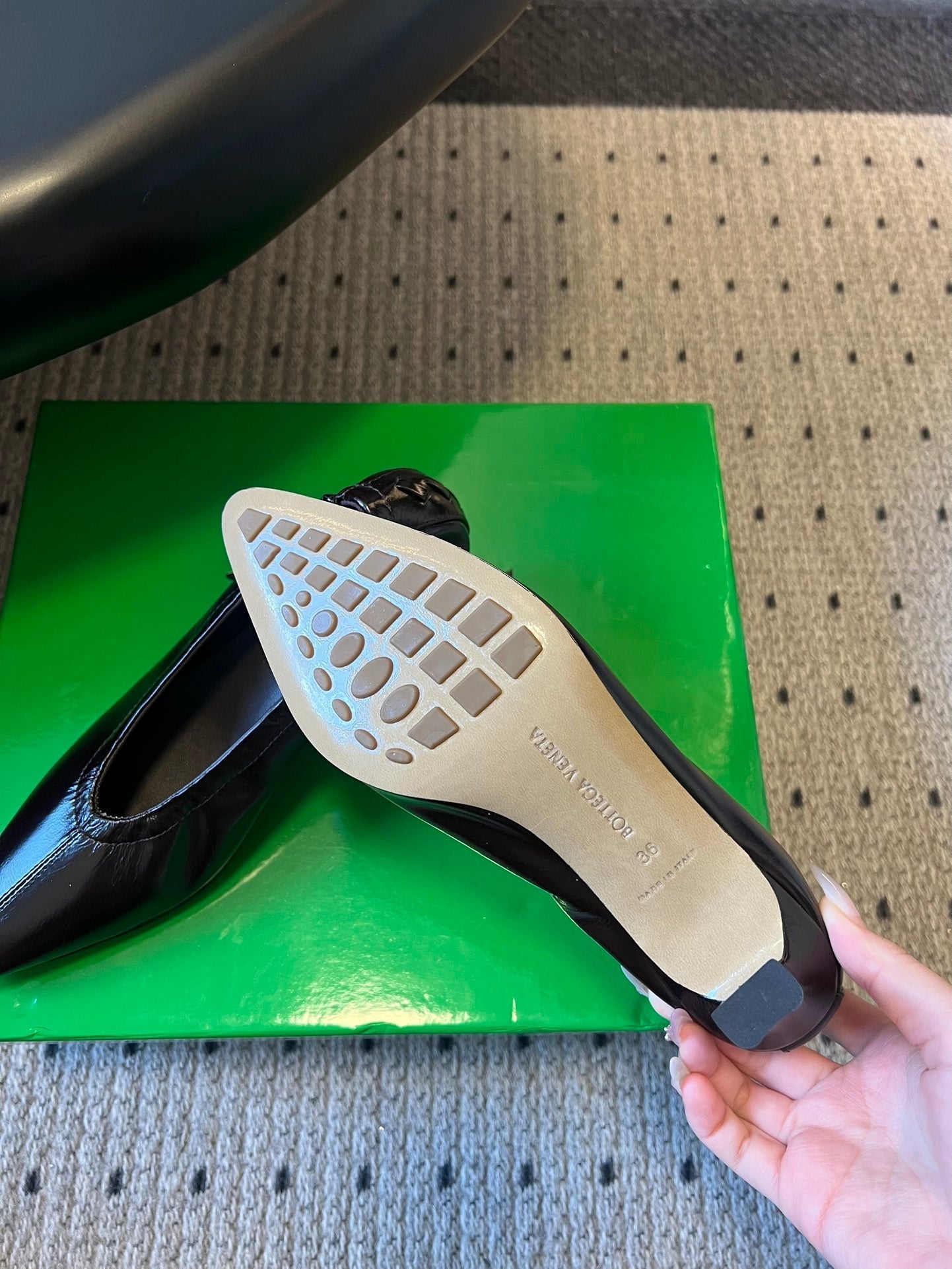 BOTTEGA VENETA 26S HIGH HEELS 40 MM IN DARK BROWN CALFSKIN