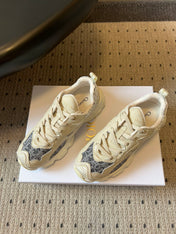 DIOR 26S VIBE SNEAKER 55MM IN DARK GRAY DIOR OBLIQUE LUSENTI EMBROIDERED COTTON AND BEIGE SUEDE