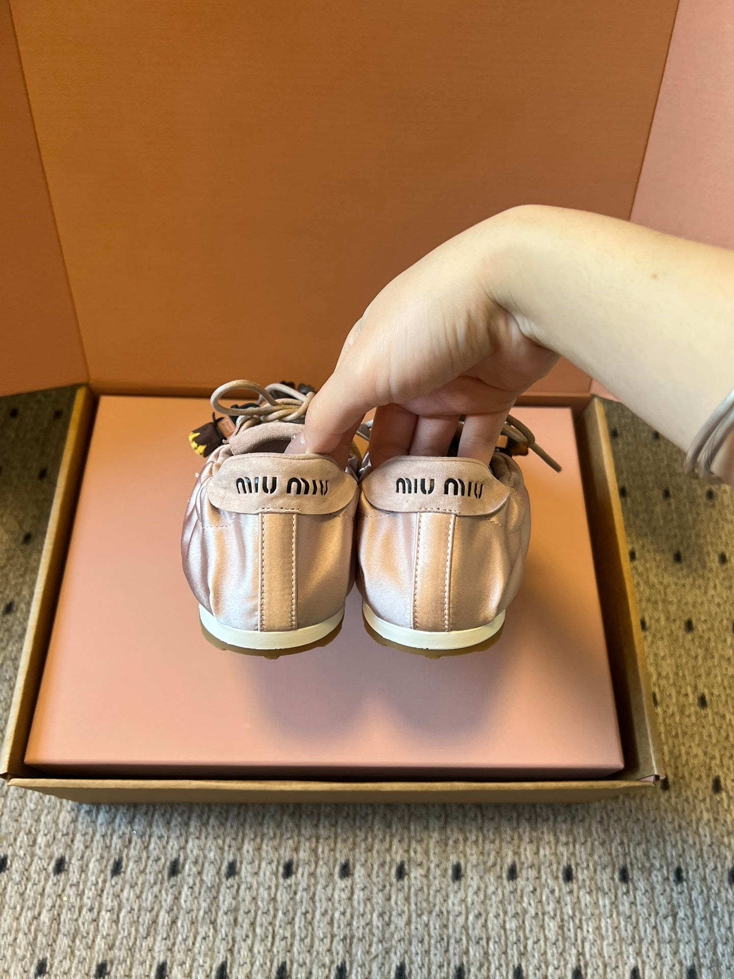 MIUMIU 26S SNEAKERS IN LIGHT PINK PLUME SATIN