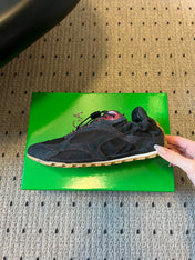 BOTTEGA VENETA 26S SNEAKERS IN BLACK SUEDE AND MESH FABRIC