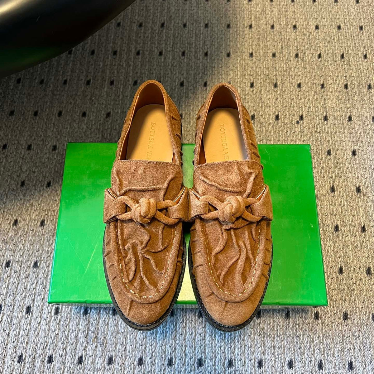 BOTTEGA VENETA 26S LOAFERS IN BROWN SUEDE