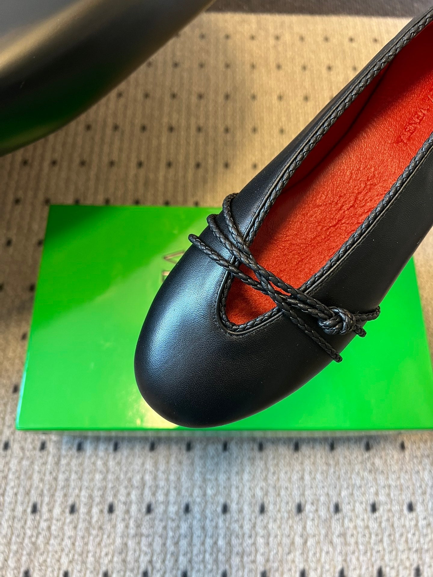 BOTTEGA VENETA 26S ESPADRILLE BALLET FLATS IN BLACK LAMBSKIN