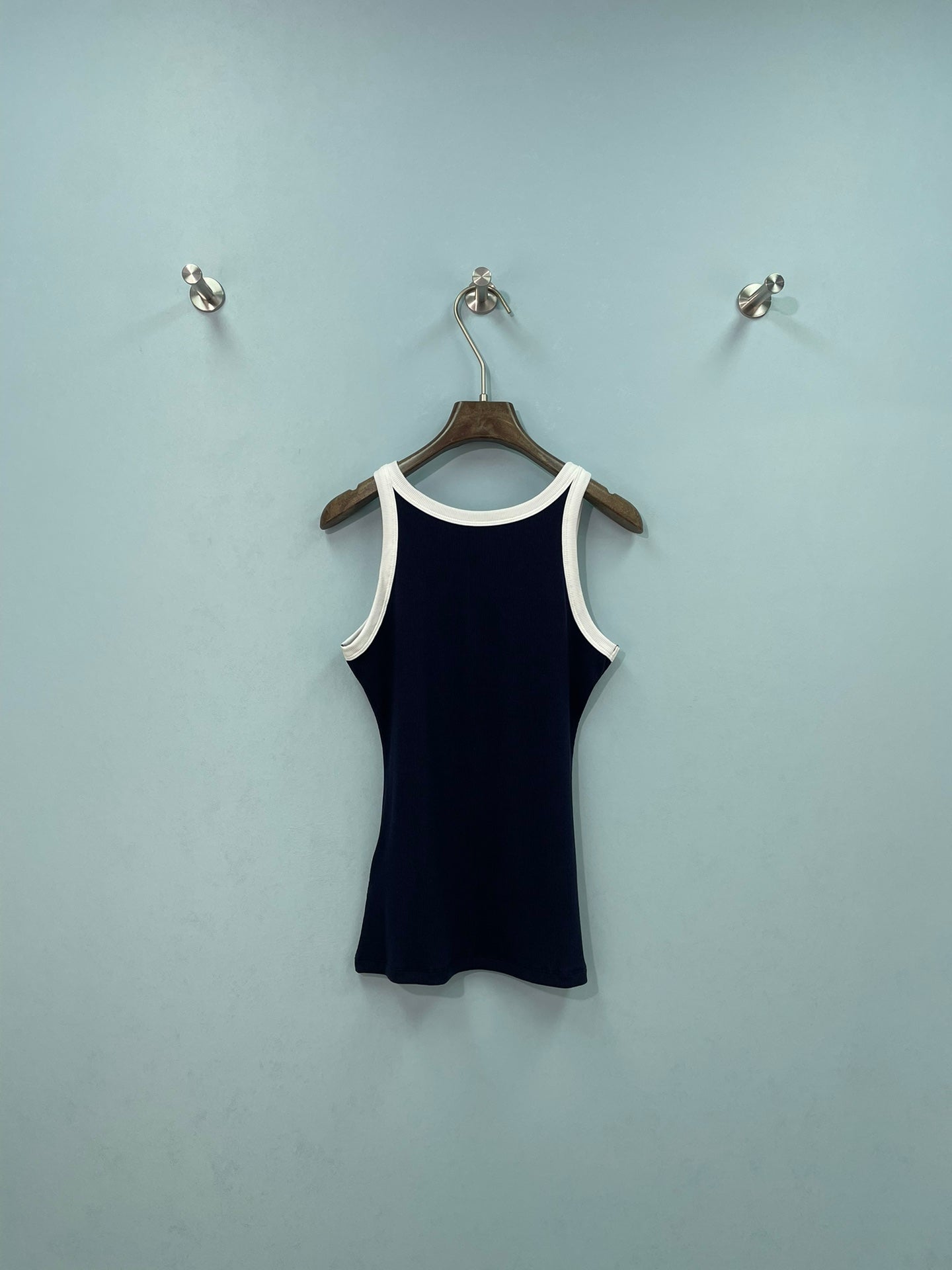 PRADA 26S SLEEVELESS TOP STYLE 946