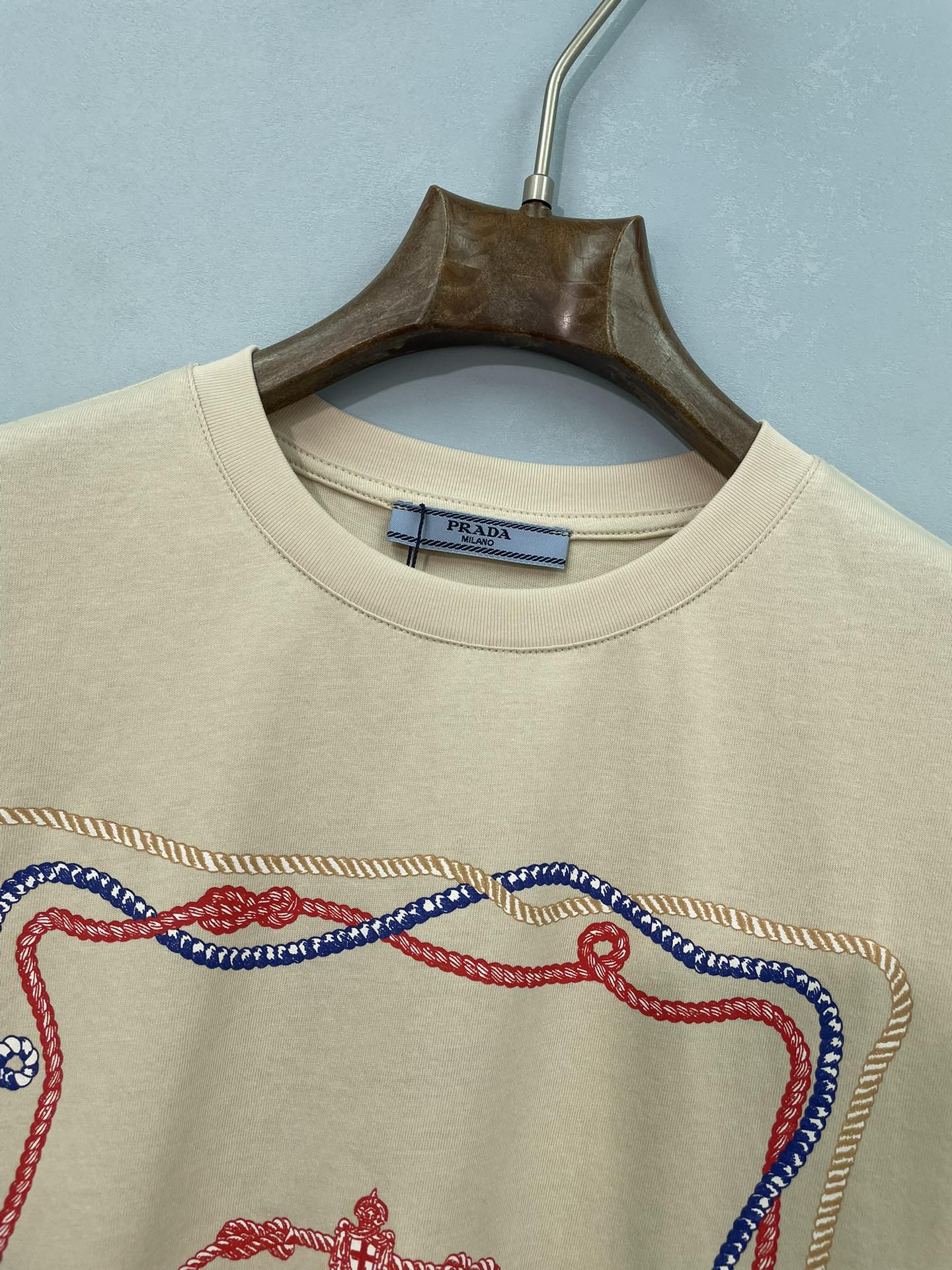 PRADA 26S T-SHIRT STYLE 944