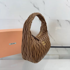 WANDER MATELASSE 29 BAG IN BROWN LAMBSKIN