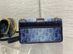 MONTAIGNE 21 BLUE JEAN EMBROIDERY