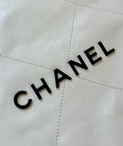 CC HOBO BAG 37 WHITE CC BLACK LAMBSKIN GOLD HARDWARE