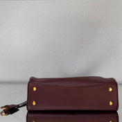 RODEO MEDIUM BAG 35 IN BURGUNDY SMOOTH CALFSKIN GOLD HARDWARE