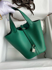 PICOTIN LOCK 18 EMERALD TOGO GOLD HARDWARE