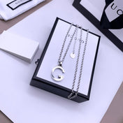 STERLING SILVER LETTER DOUBLE G LOGO PENDANT VERSATILE NECKLACE