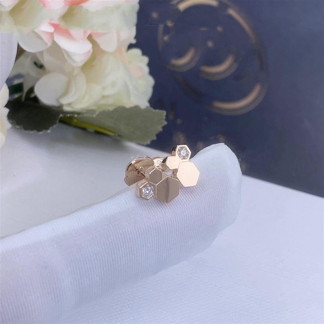 chaumet-bee-my-love-earrings-rose-gold-diamonds-083985-coral-1_db16c736-99c8-4393-8eb9-5471970530f9.jpg