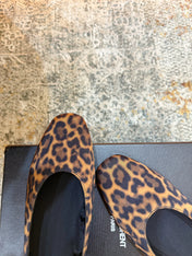 YSL 26S FLAT MULES IN LEOPARD PRINT CANVAS 