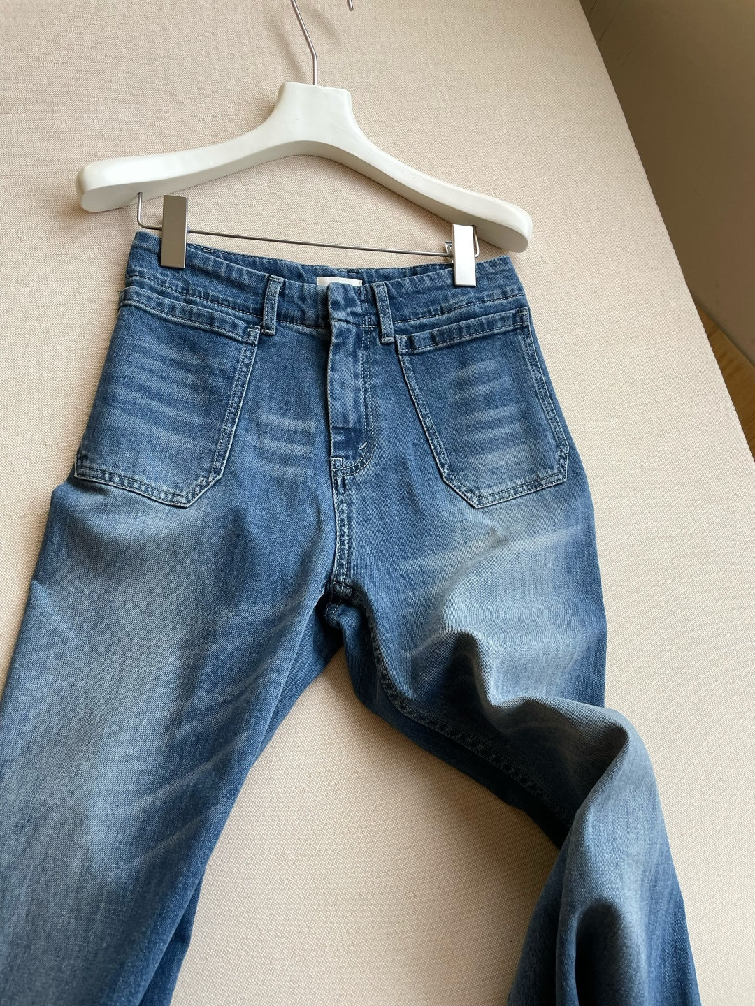 CELINE 26S WIDE-LEG JEANS 445