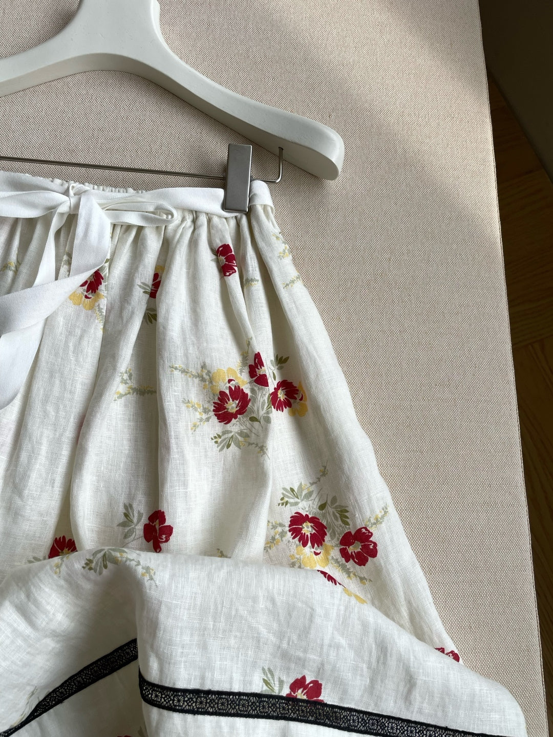 PRADA 26S FLORAL PRINT MIDI SKIRT STYLE 954