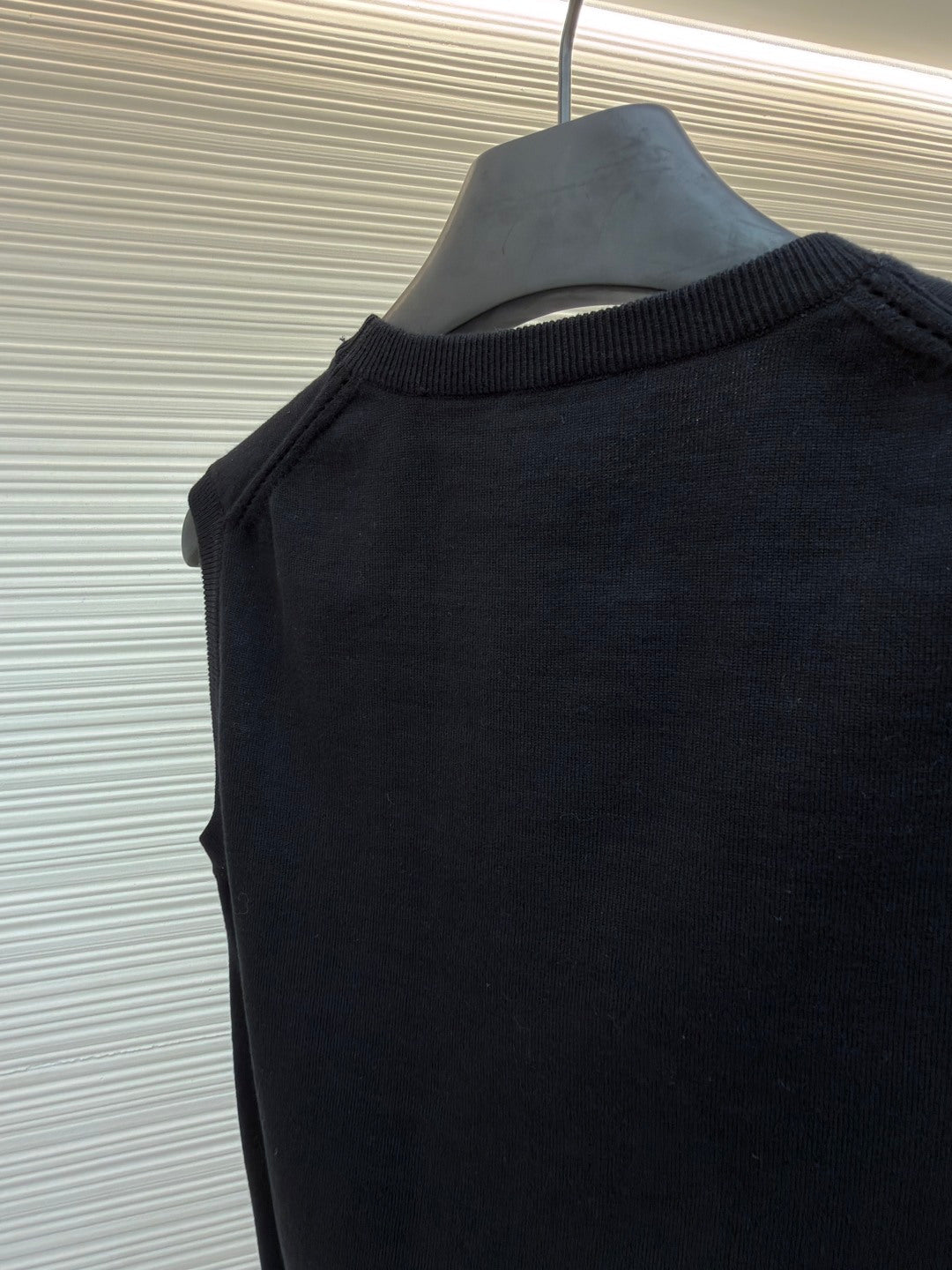 CELINE 26S SLEEVELESS SWEATER 482