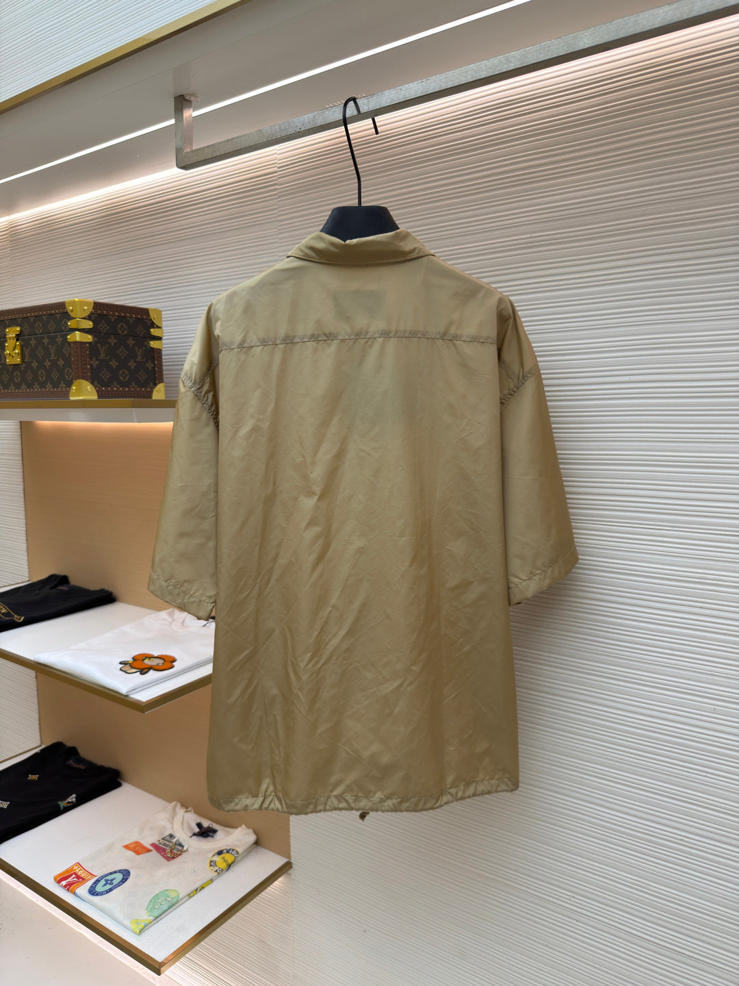 PRADA 26S SHORT-SLEEVE ZIP-UP SHIRT 1031