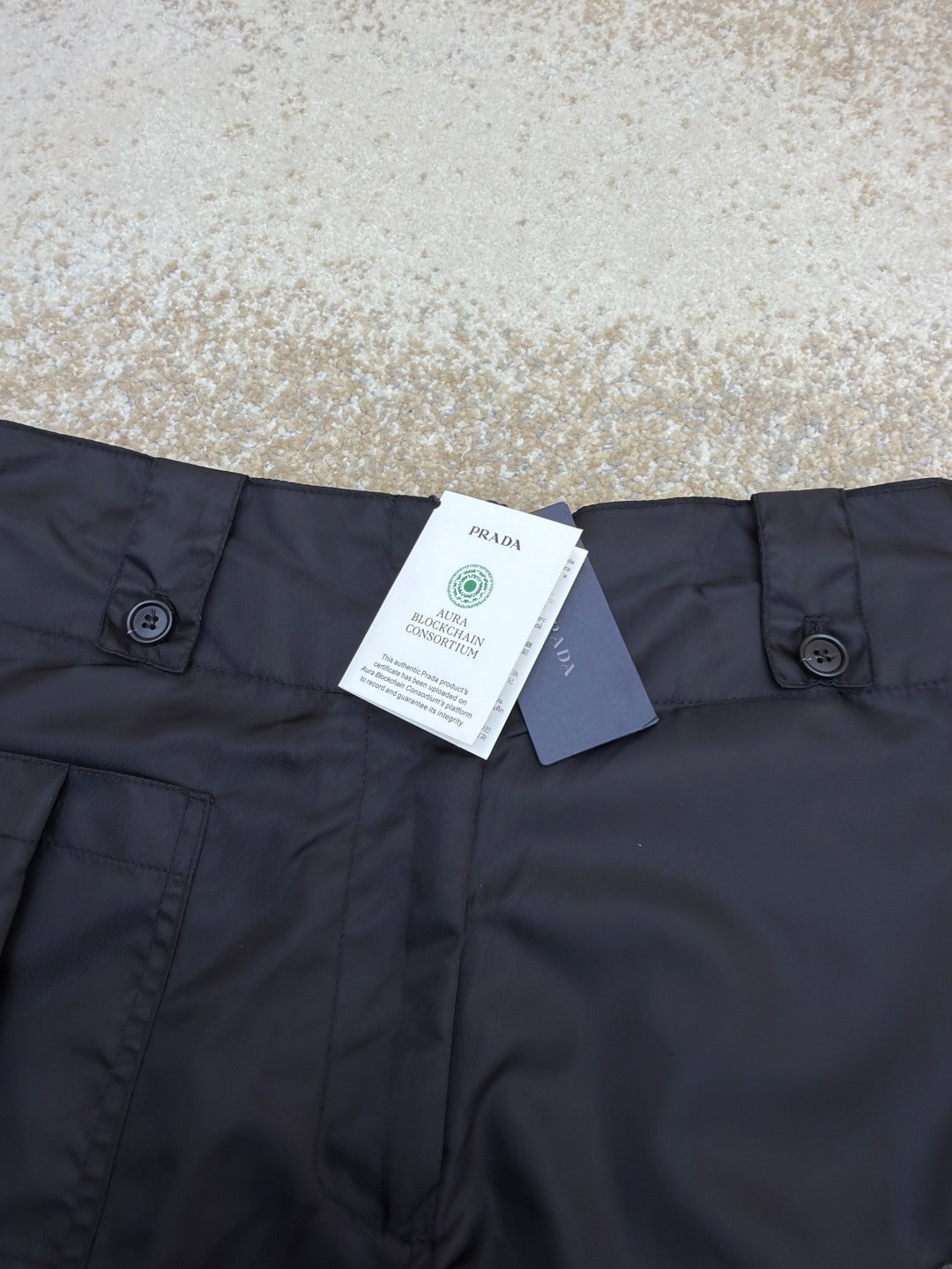 PRADA 26S NYLON SHORTS STYLE 964