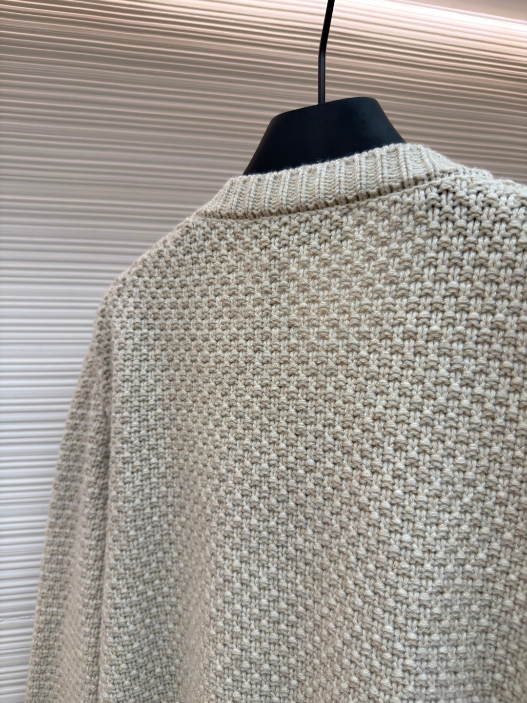 LORO PIANA 26S BUTTON-UP KNIT CARDIGAN 935