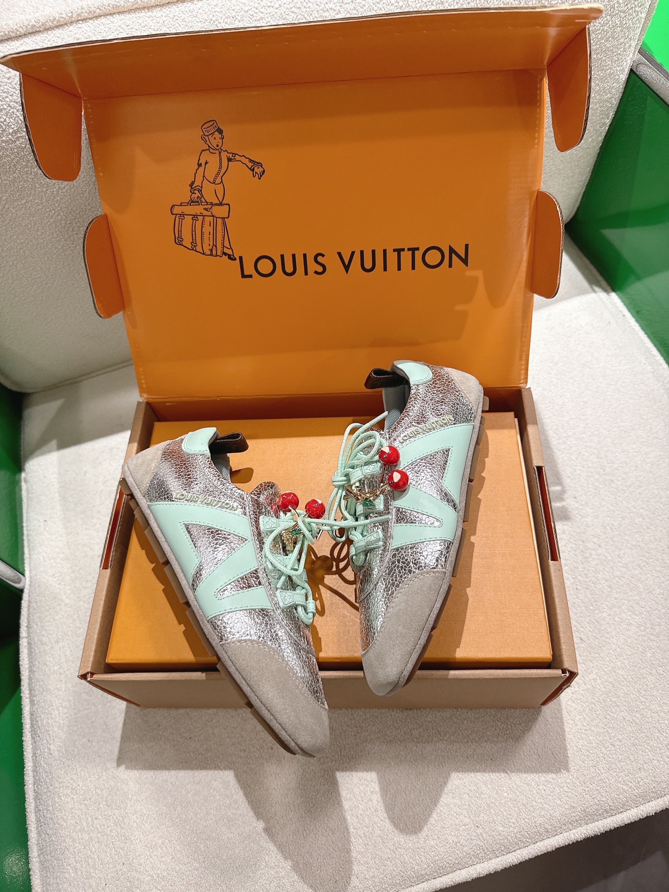 LV 26S SNEAKERS IN BEIGE SUEDE AND SILVER LAMBSKIN WITH CHERRY CHARM