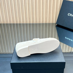 CHANEL 25S FURRY MARY JANE SHOES IN IVORY SUEDE