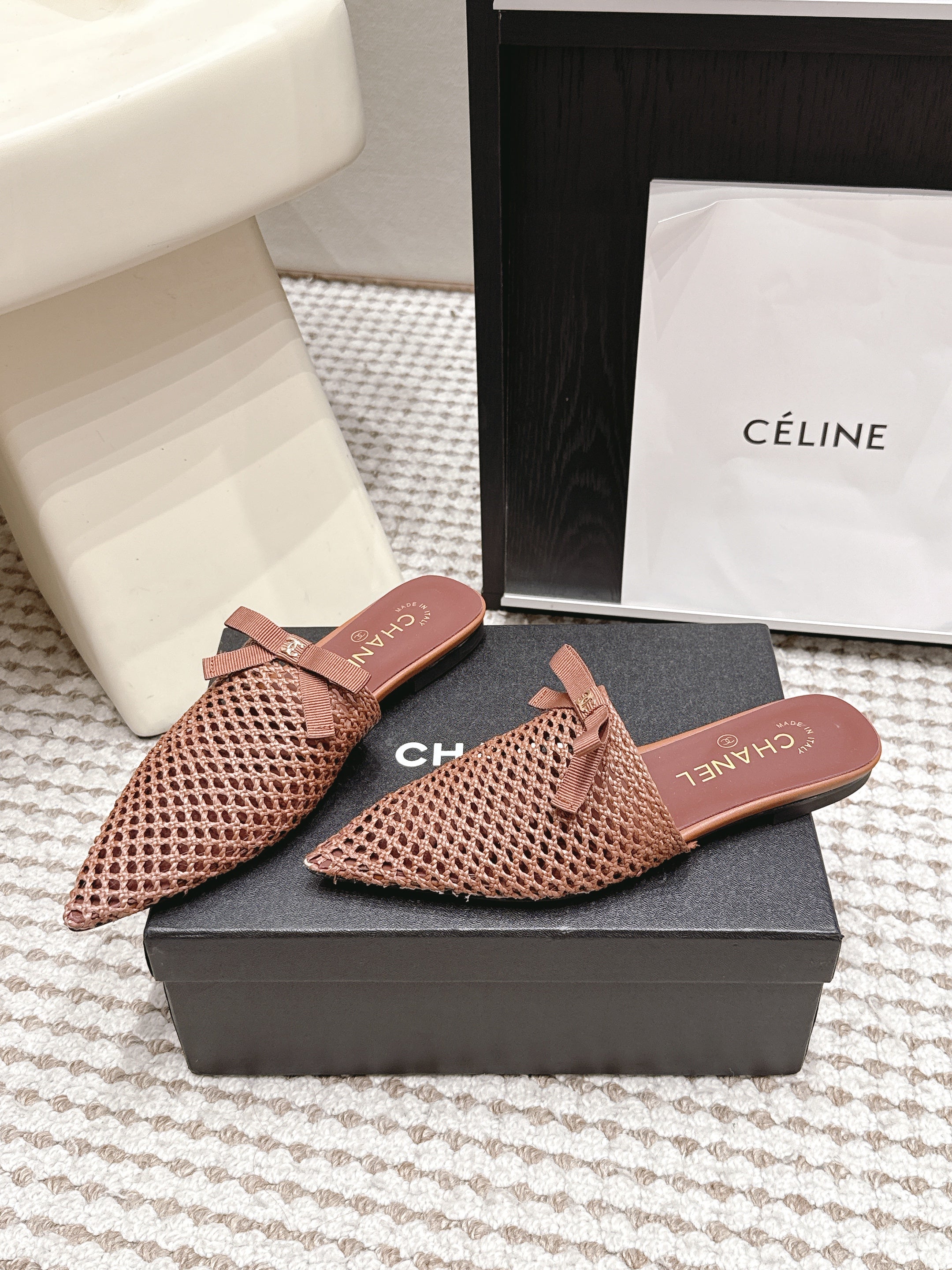 CHANEL 26S POINTED-TOE MULES IN DUSTY PINK MESH