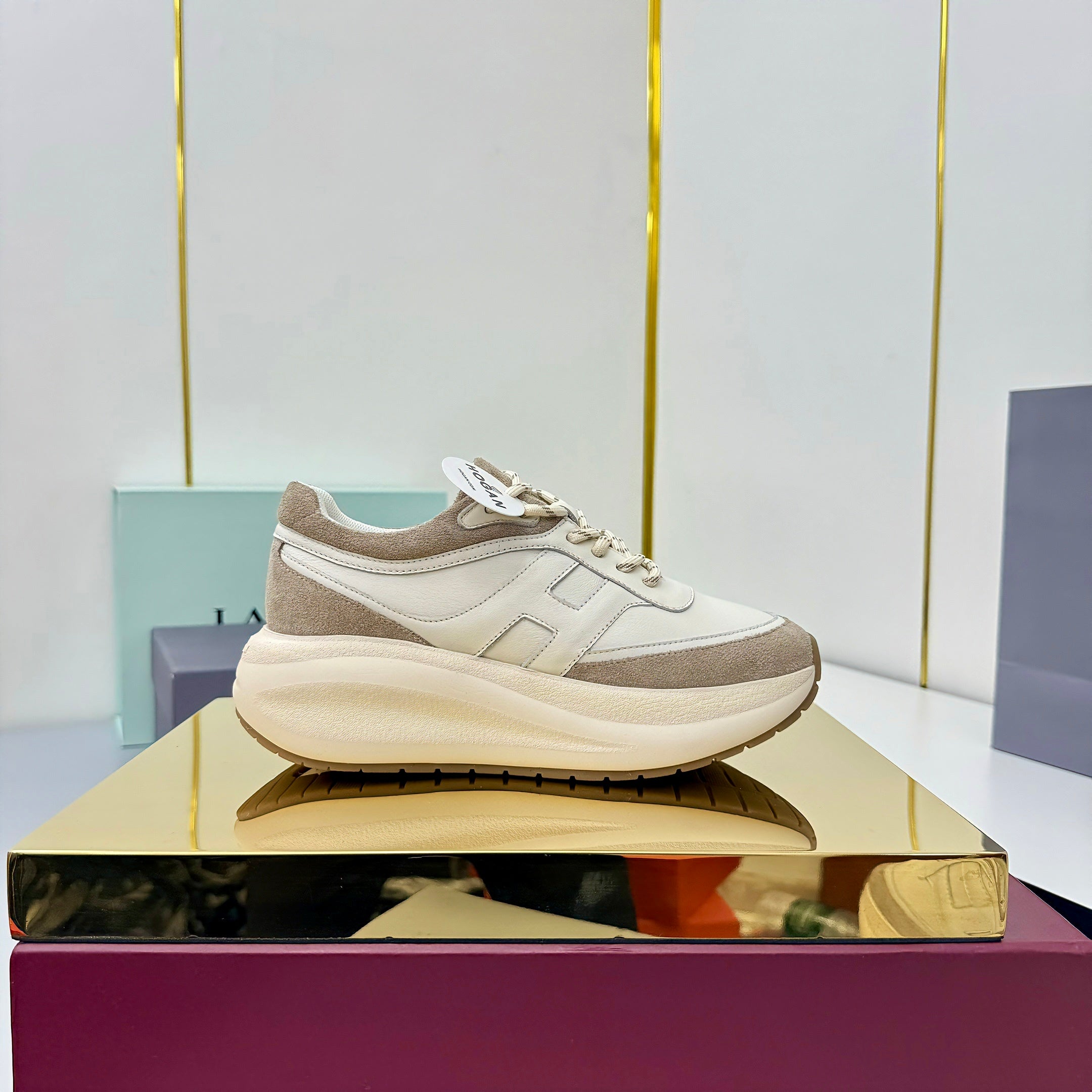 TOM FORD 26S HOGAN SNEAKERS IN CREAM WHITE CALFSKIN AND BROWN SUEDE