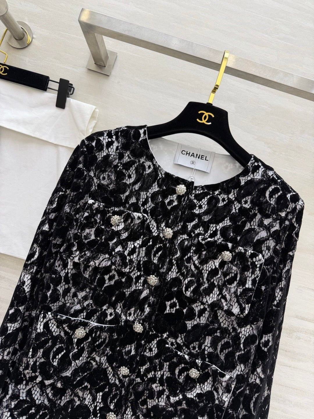 CHANEL 26S LACE TOP STYLE 1027