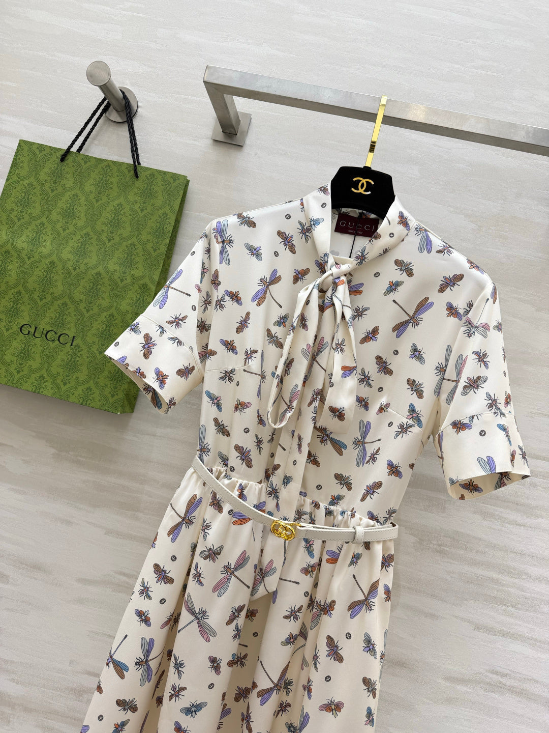 GUCCI 26S SHORT-SLEEVE BOW-TIE DRESS 409