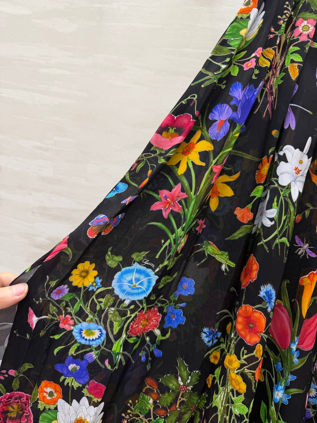 GUCCI 26S PLEATED MIDI SKIRT 397