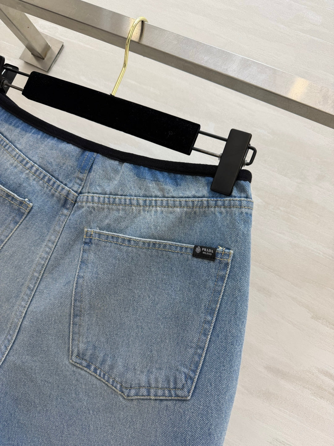 PRADA 26S DENIM SHORTS 1052