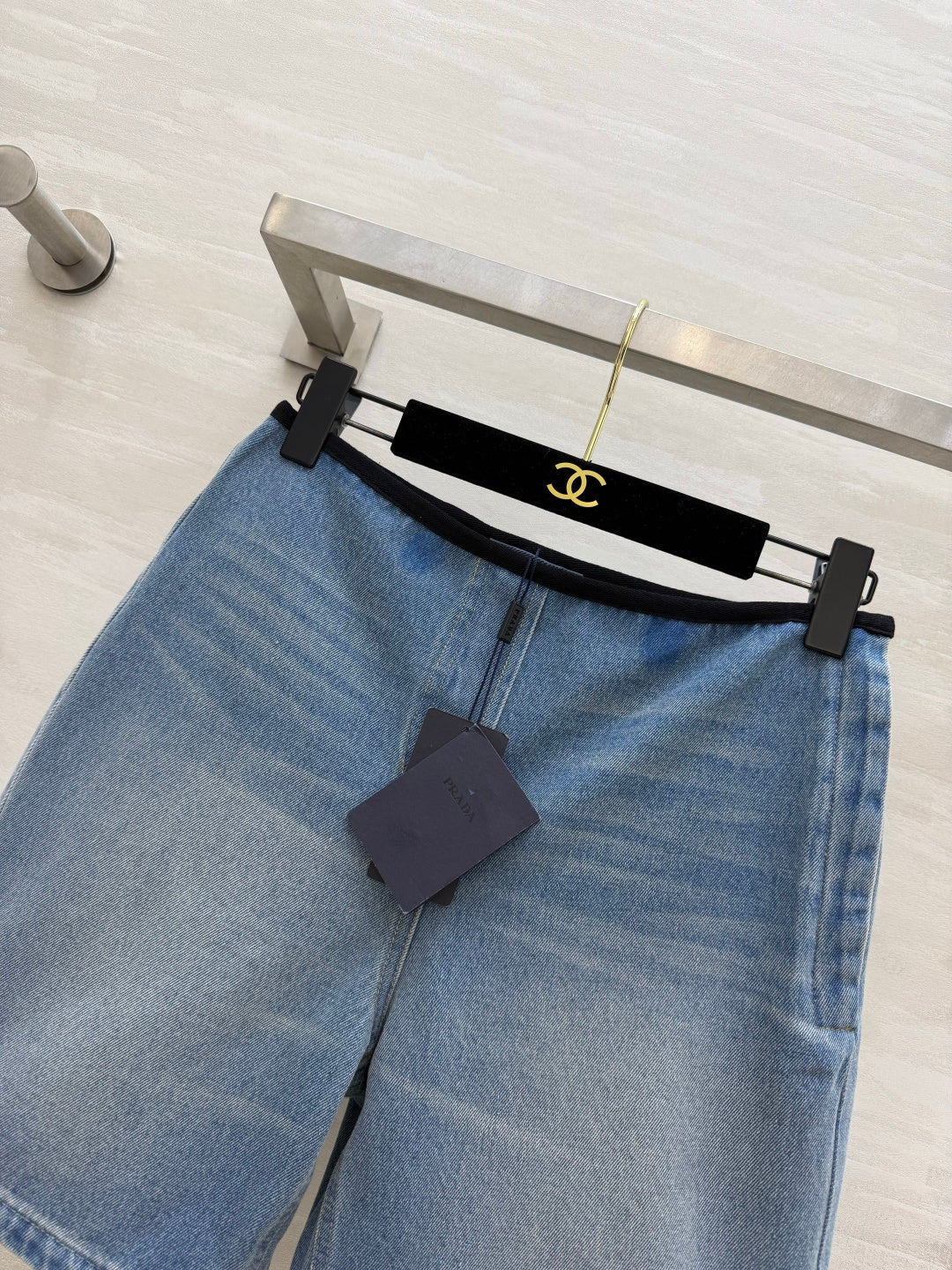 PRADA 26S DENIM SHORTS 1052
