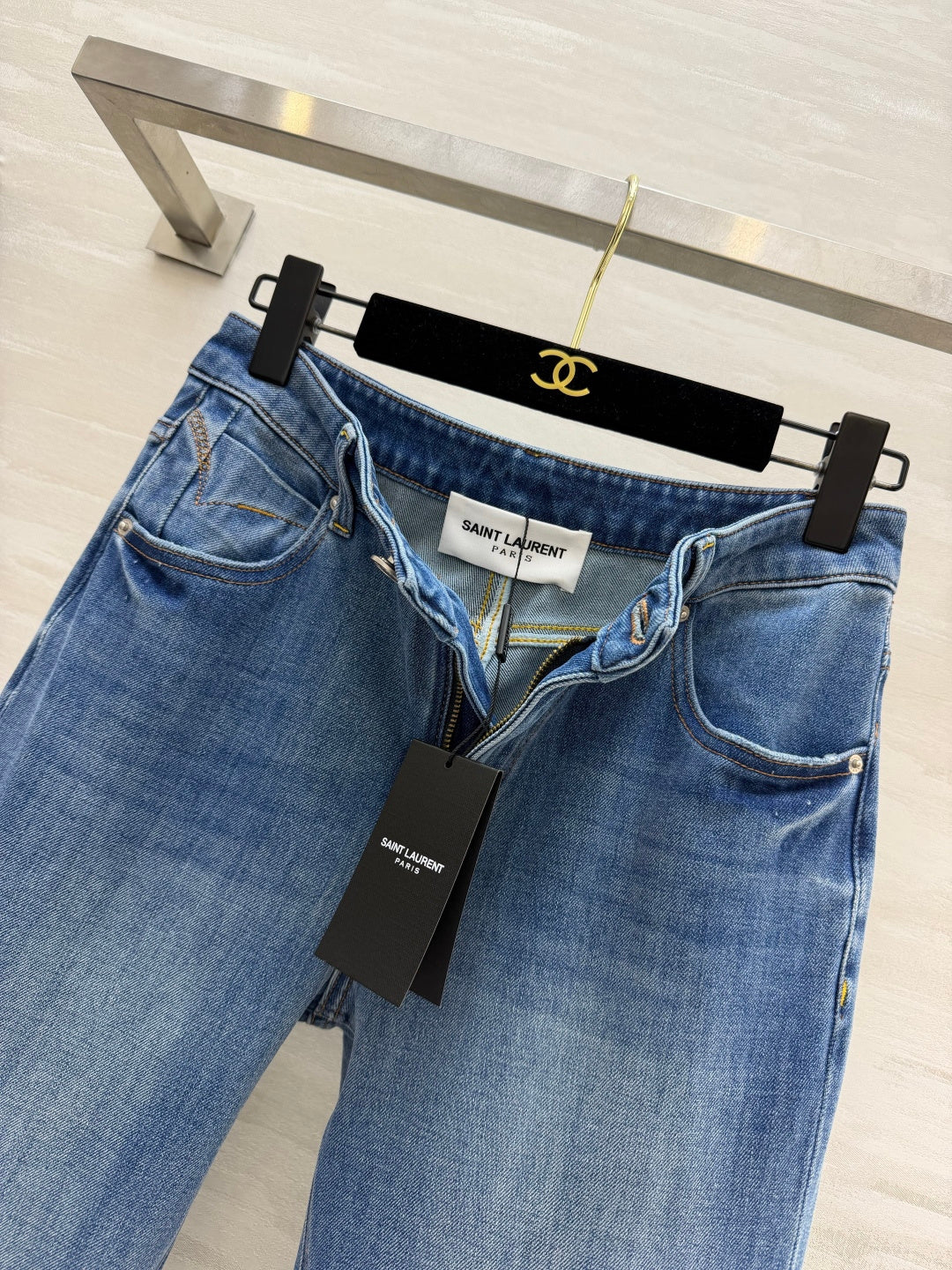 YSL 26S FLARED JEANS 432