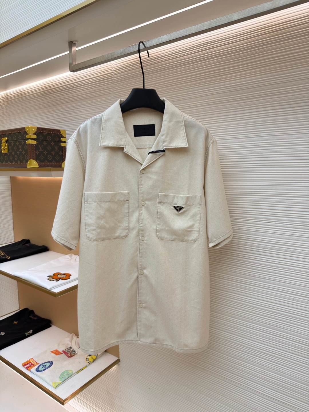 PRADA 26S SHORT-SLEEVE SHIRT 1014