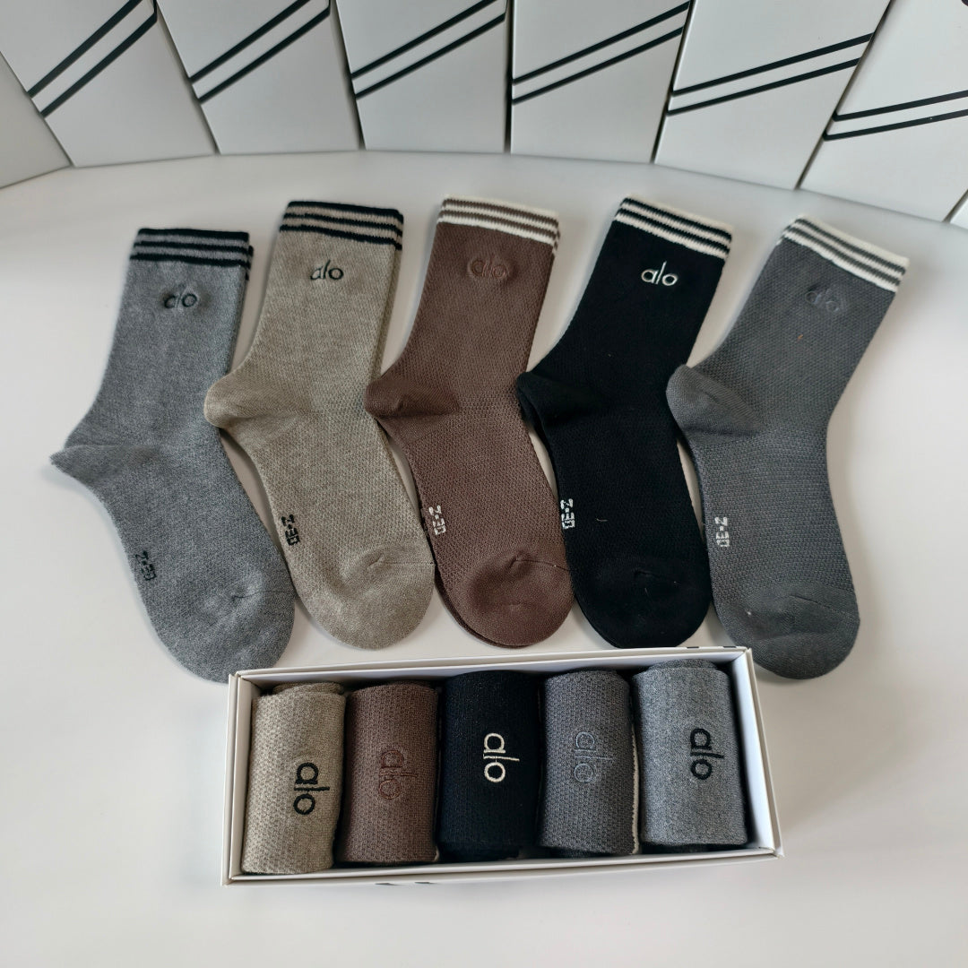 ALO 26S CREW SOCKS 170914 (1 BOX)
