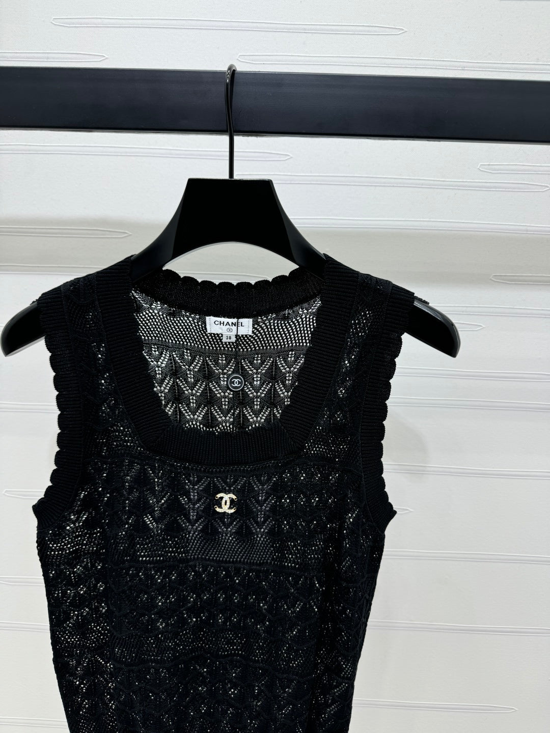 CHANEL 25S HOLLOW KNIT VEST 264156
