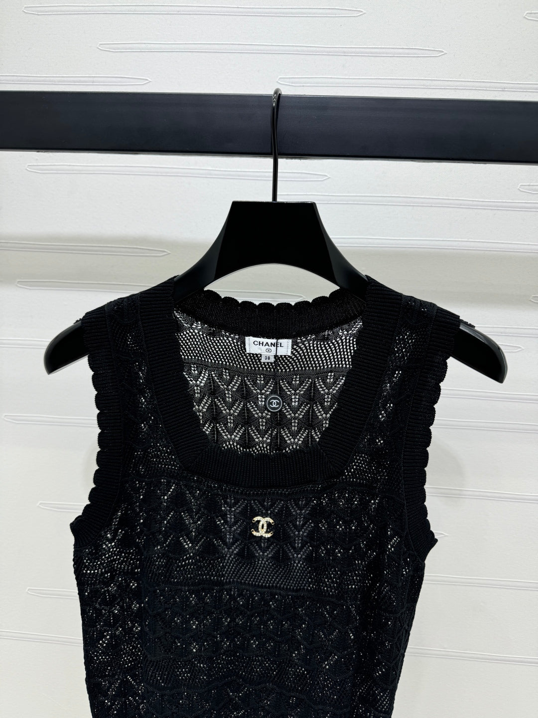 CHANEL 25S HOLLOW KNIT VEST 264156
