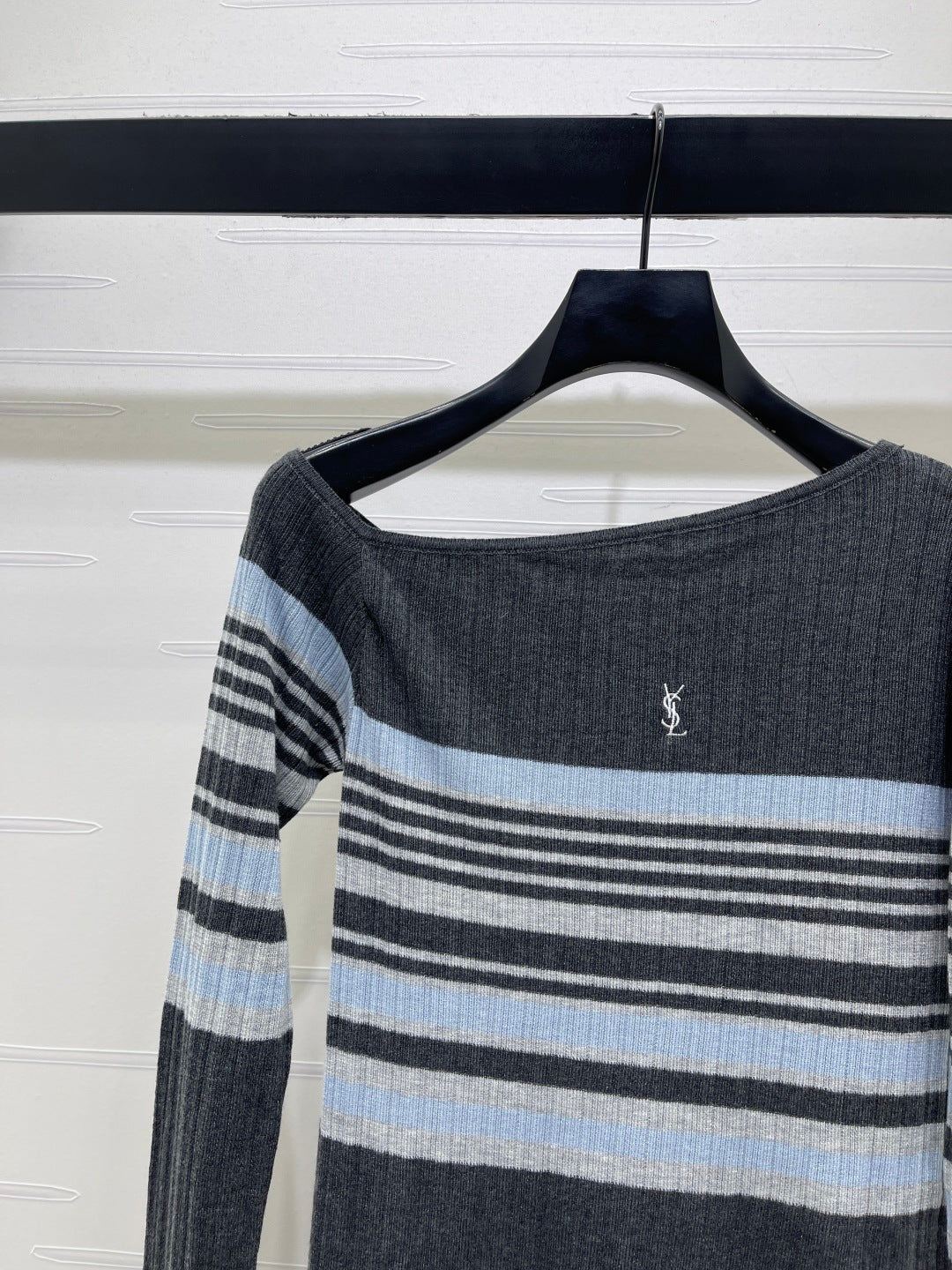 YSL 26S LONG-SLEEVE KNIT TOP 512