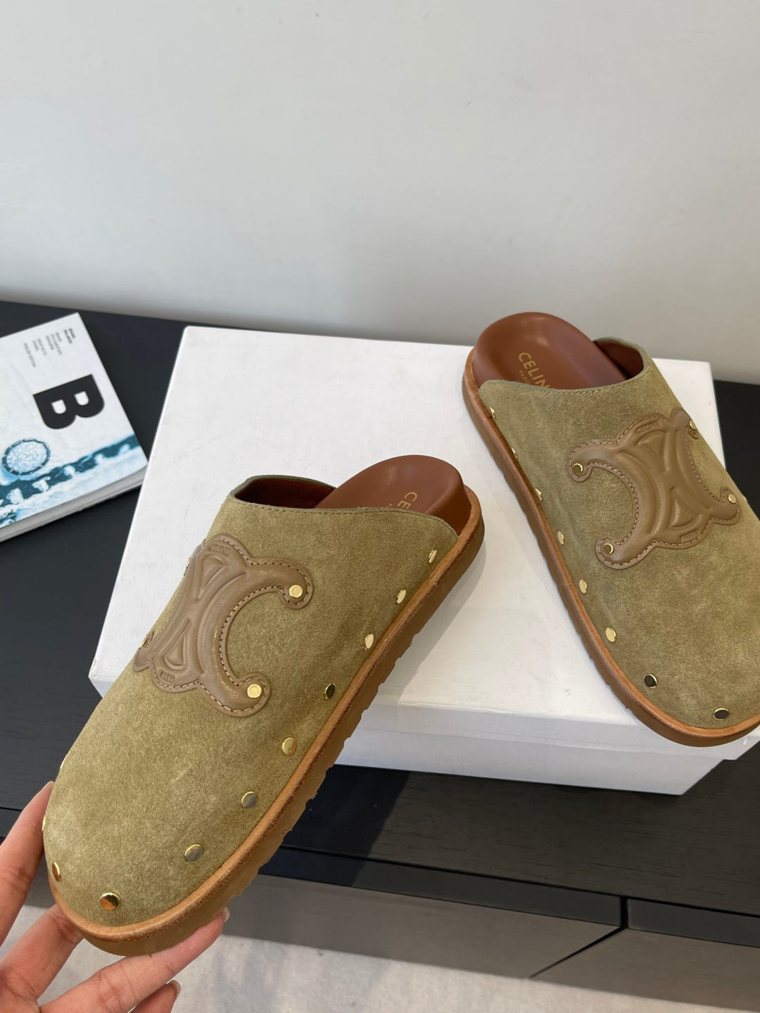 CELINE 26S MULE IN OLIVE GREEN SUEDE