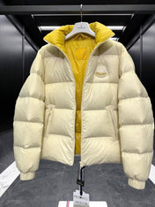 MONCLER 25S SHORT DOWN JACKET 215