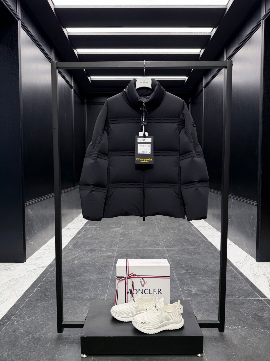 MONCLER 25S PREMIUM DOWN JACKET 448