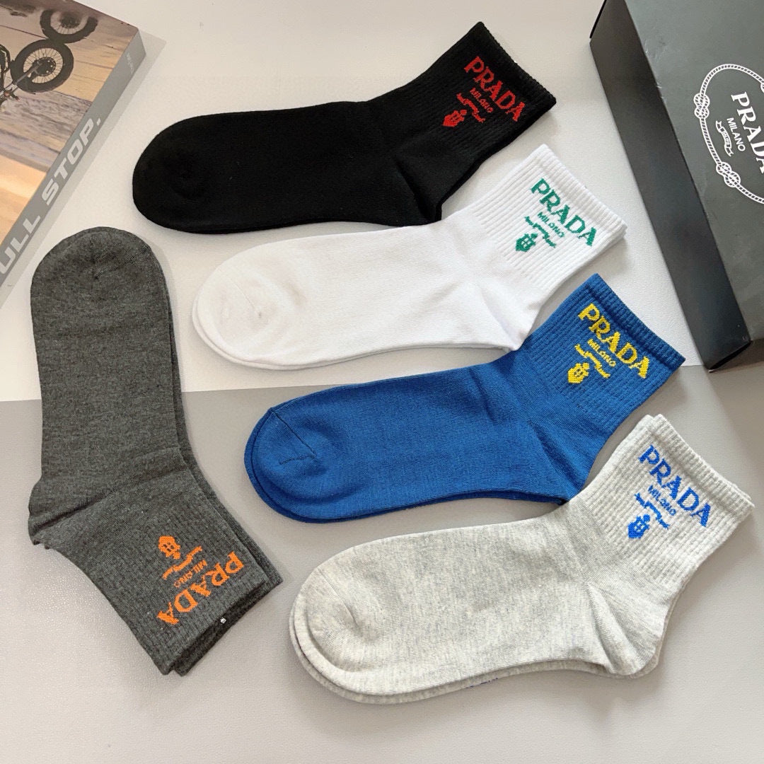 PRADA 26S ANKLE SOCKS 561266 (1 BOX)