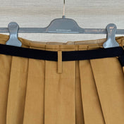 PRADA 26S PLEATED SKIRT 1056