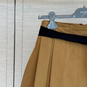 PRADA 26S PLEATED SKIRT 1056
