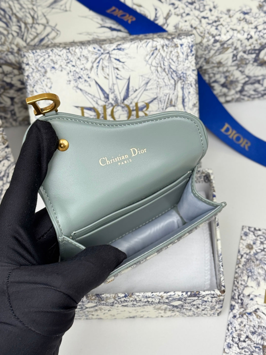 DIOR 25S SADDLE JASMINE GUSSET CARD HOLDER 10 IN GRAY OBLIQUE JACQUARD CANVAS